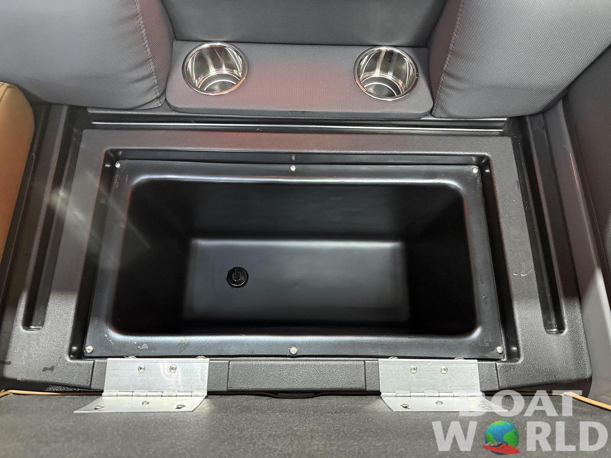 2027 Bentley Legacy 223 Swingback Tritoon $56995