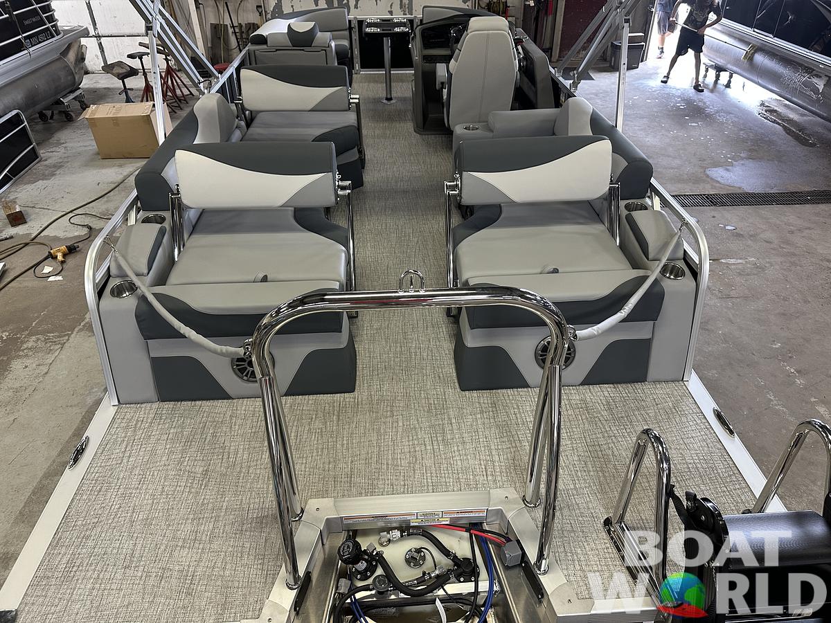 2025 Tahoe Pontoons LTZ 2385 Quad Lounge Shift Flip & Honda 4-Stroke EFI