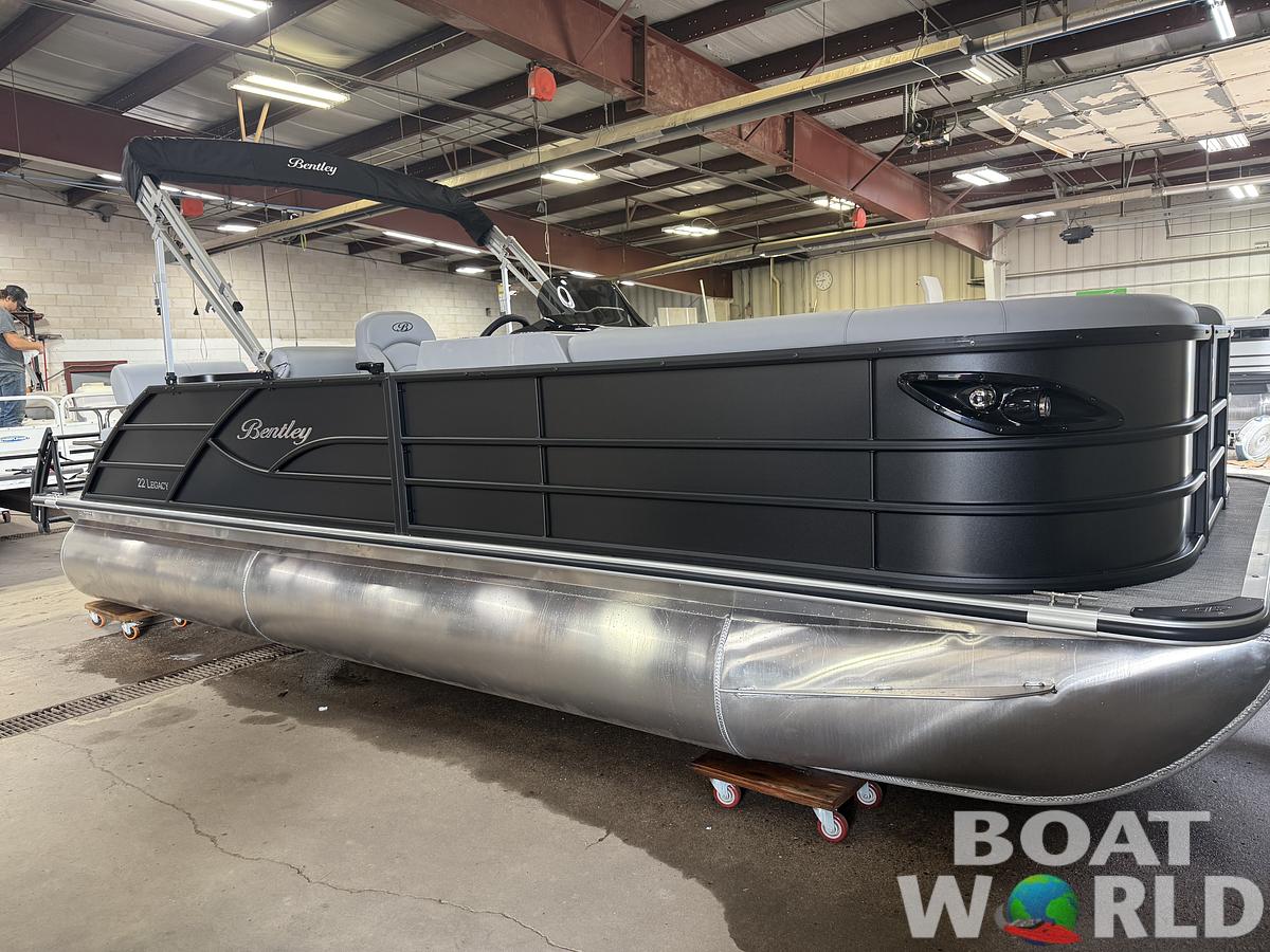 2026 Bentley Pontoons Legacy 220 QSB Swingback & 4-Stroke EFI
