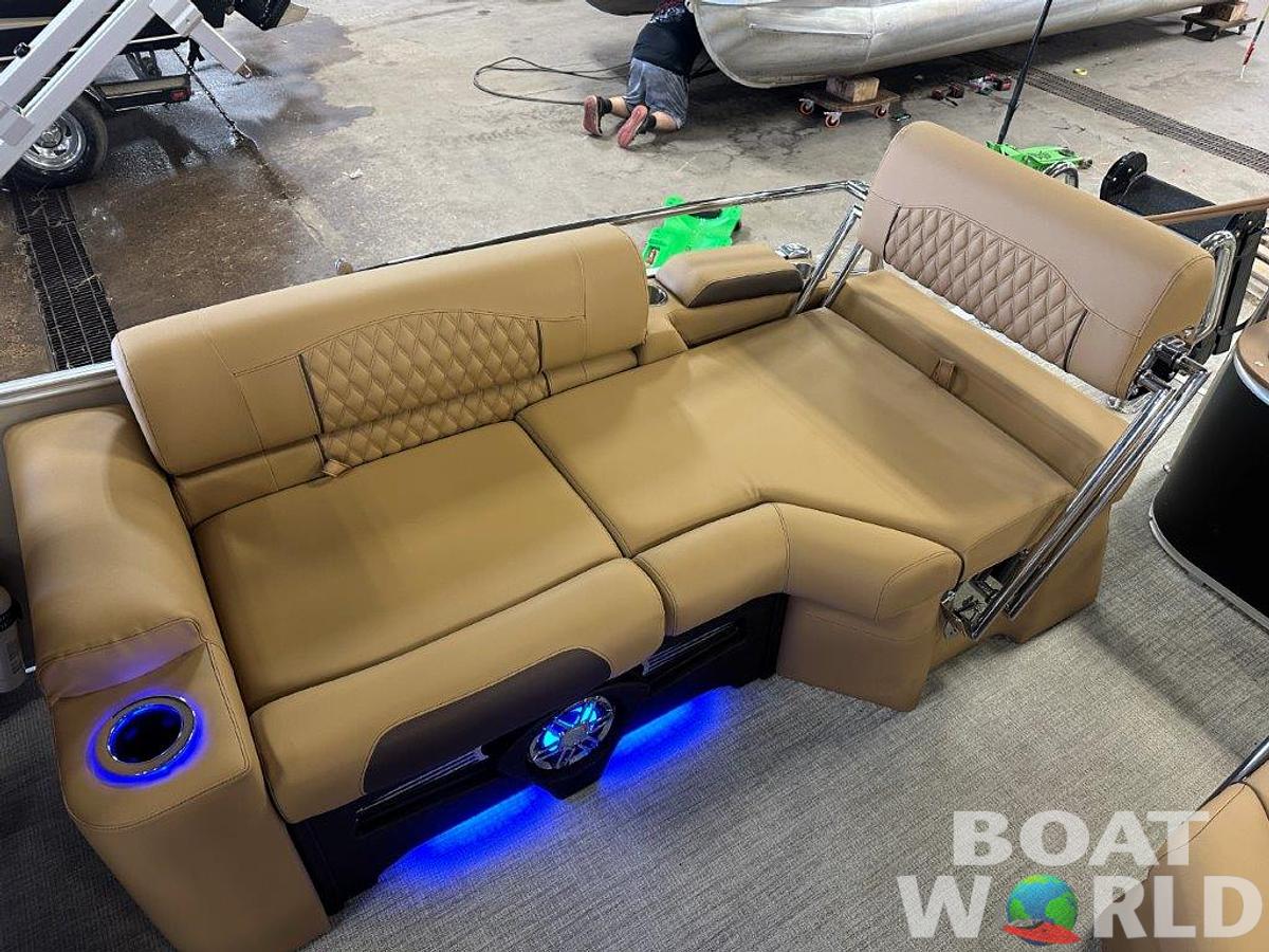 2025 Tahoe Pontoons Cascade 2385 Quad Lounge Shift SS & Honda 4-Stroke EFI