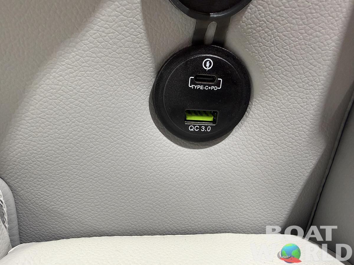 2026 Tahoe Pontoons Sport 2185 Swingback (VRB) 