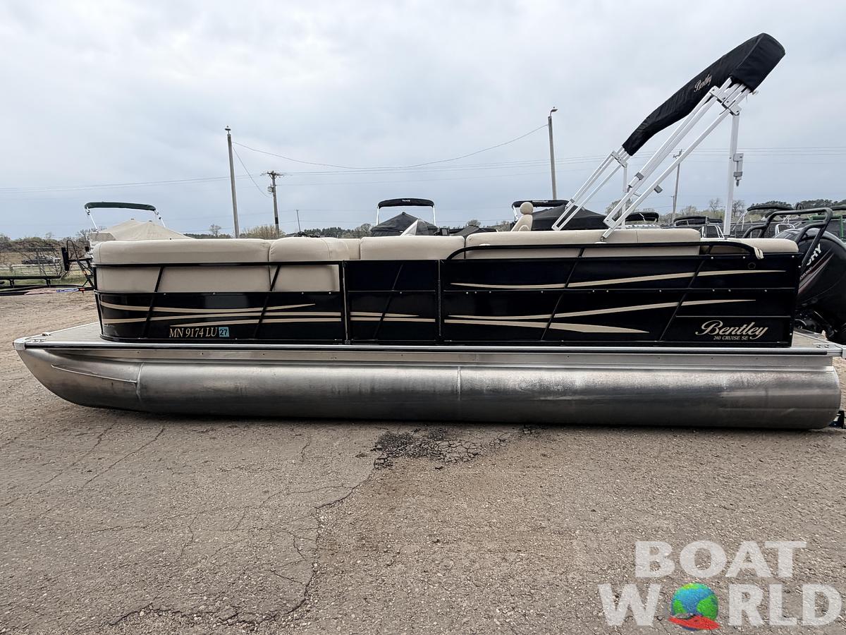 Used 2018 Bentley Encore 240 Cruise SE & 150HP Mercury 4Stroke -$29,995