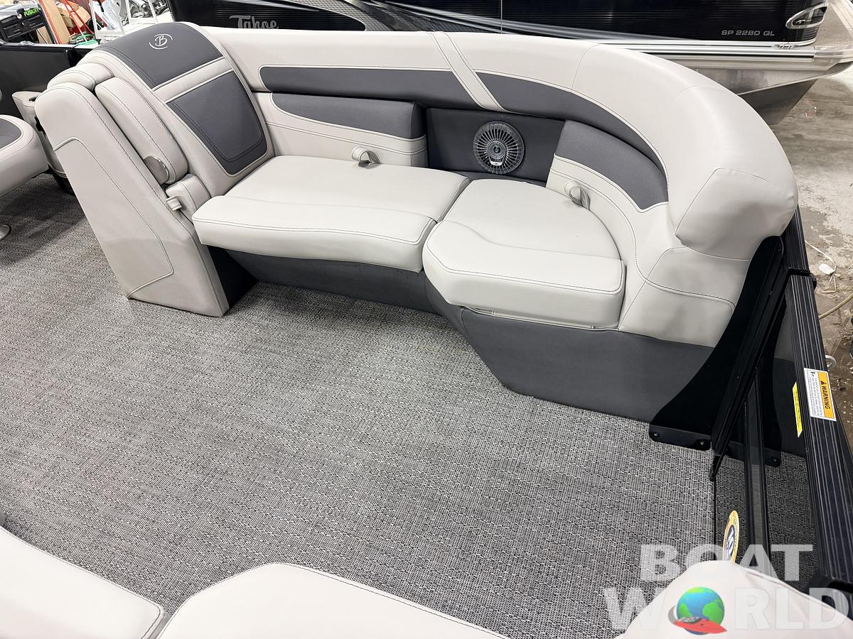 Used 2025 Barletta Cabrio 22QC Pontoon