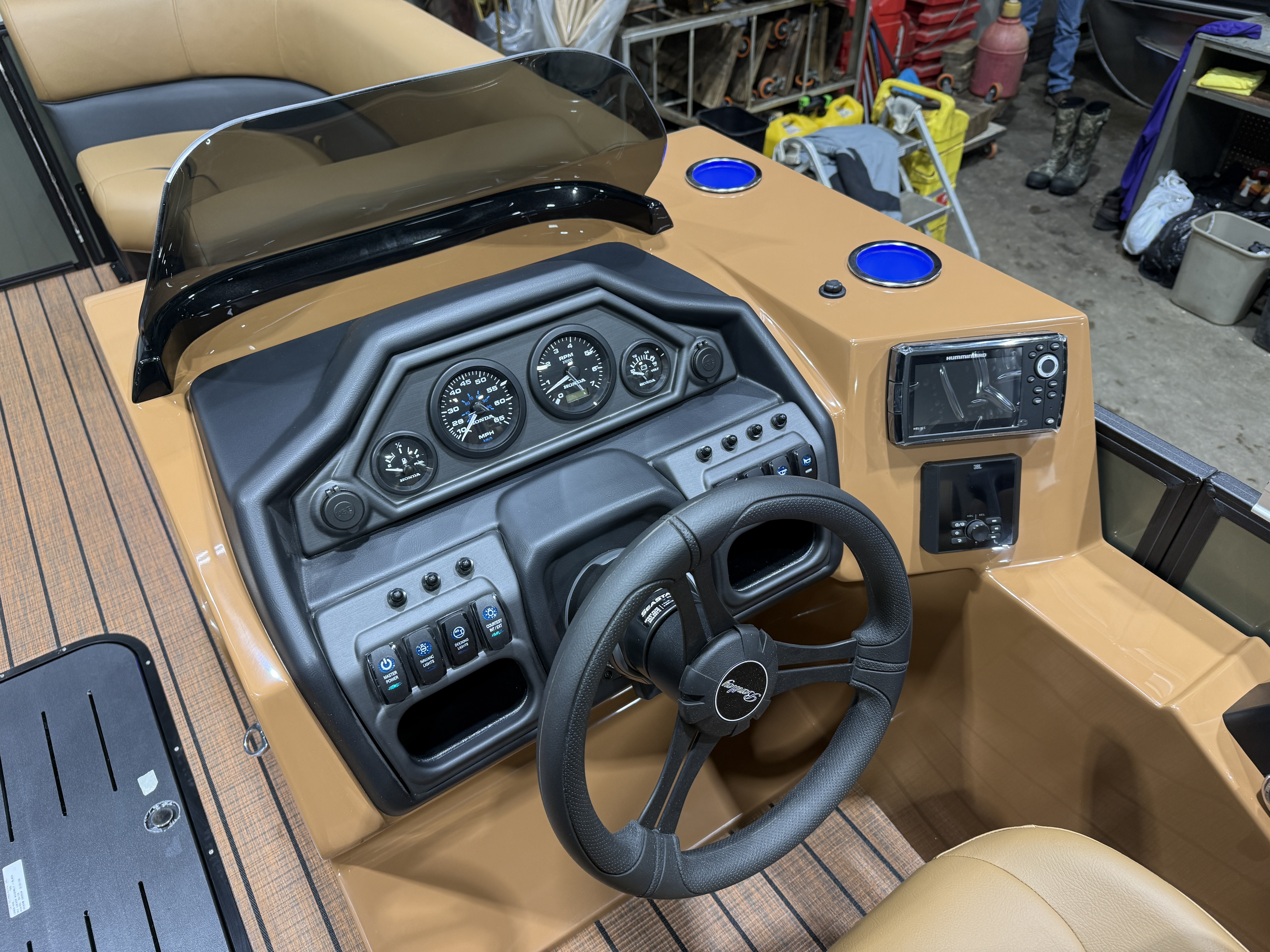 2026 Bentley Legacy 223 Navigator DL Quad Lounge Tritoon $51995