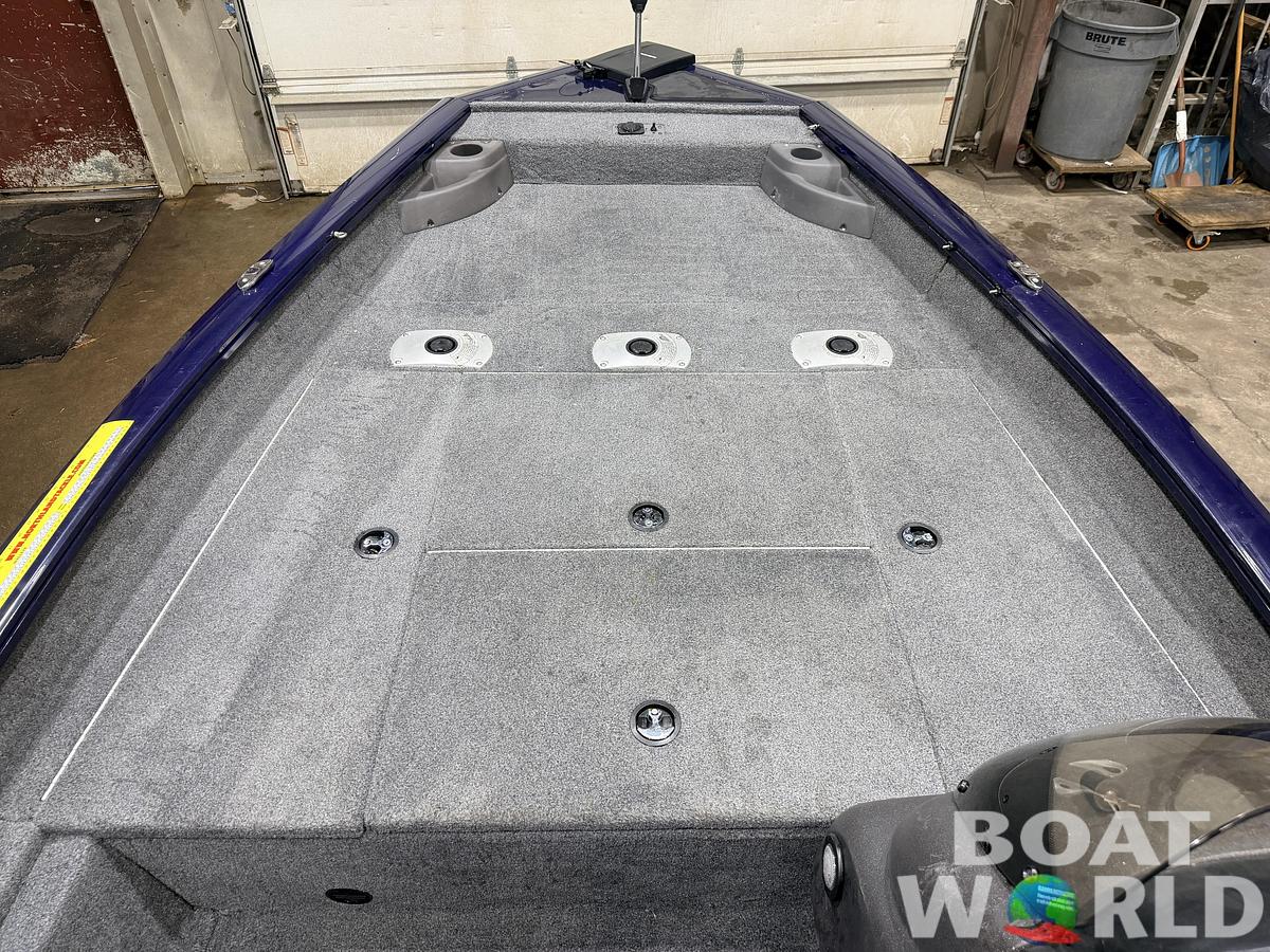 Used 2022 Tracker 175 Pro Team TF