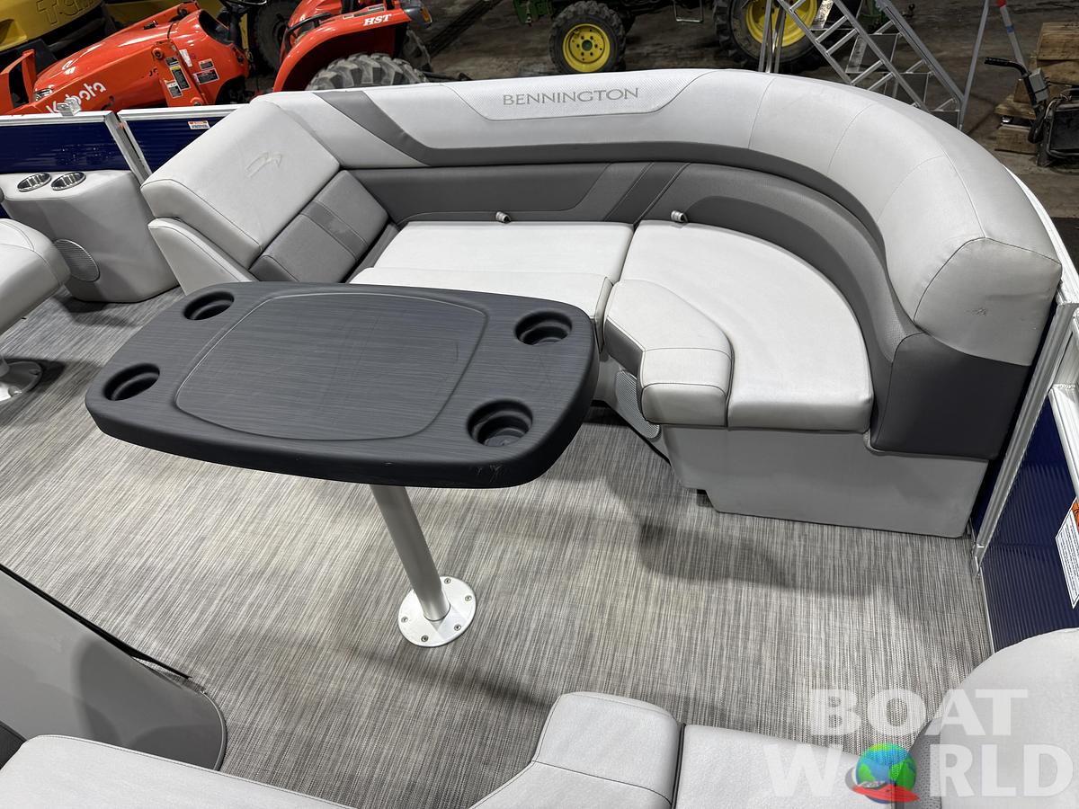 Used 2021 Bennington 22 SX Pontoon