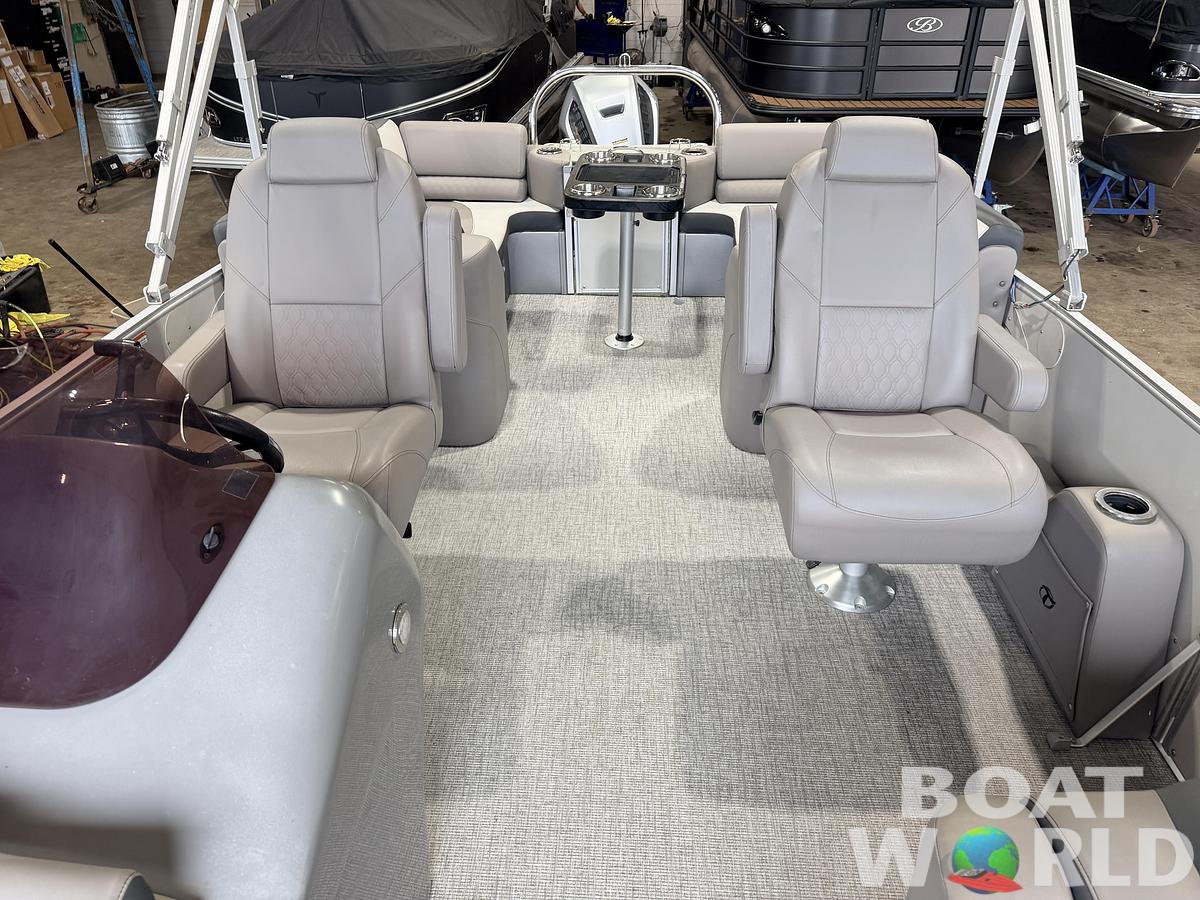 Used 2022 Tahoe Pontoons Cascade 2385 Quad Lounge Tritoon & 200HP Honda 4Stroke -$49,995