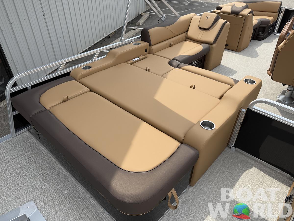 2025 Tahoe Pontoons LTZ 2385 Swingback (VRB) & Honda 4-Stroke EFI