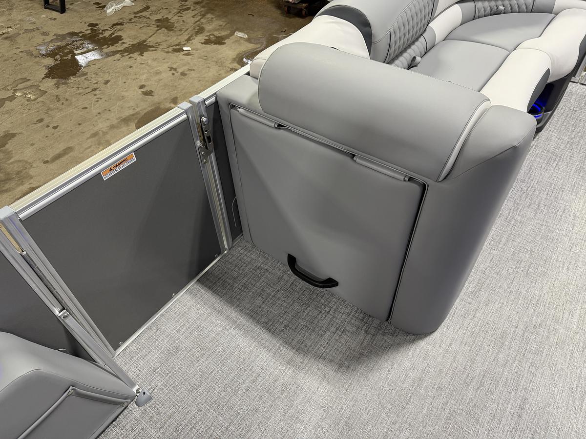 2025 Tahoe Pontoons Cascade 2385 Quad Lounge Shift SS Tritoon & Honda 225HP Outboard