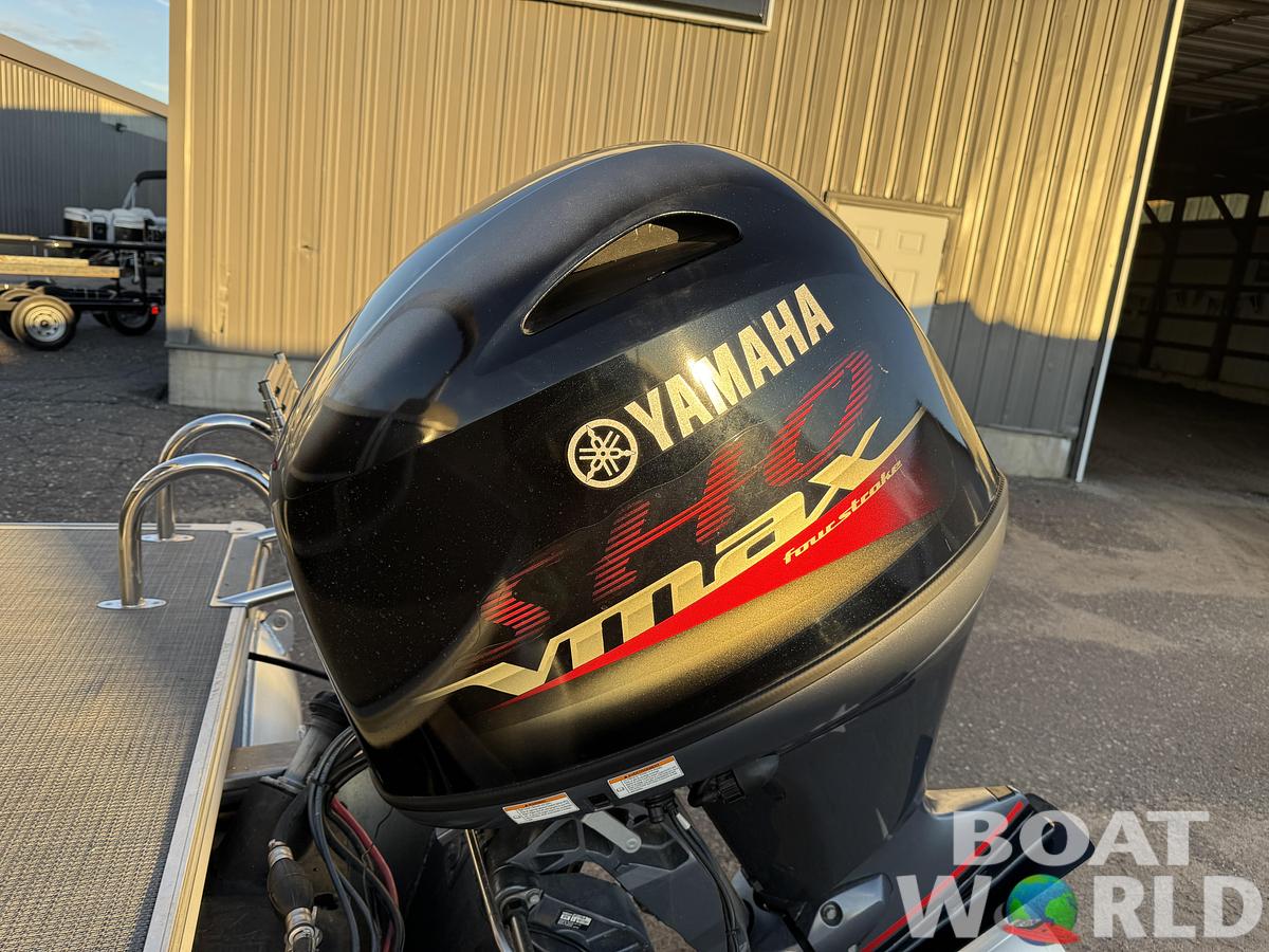 Used 2020 Sylvan Mirage 822 LZ Pontoon