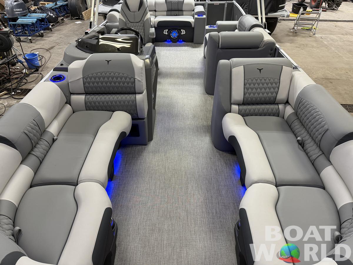 2025 Tahoe Pontoons Cascade 2385 Elite Cruise Tritoon & Honda 4-Stroke EFI