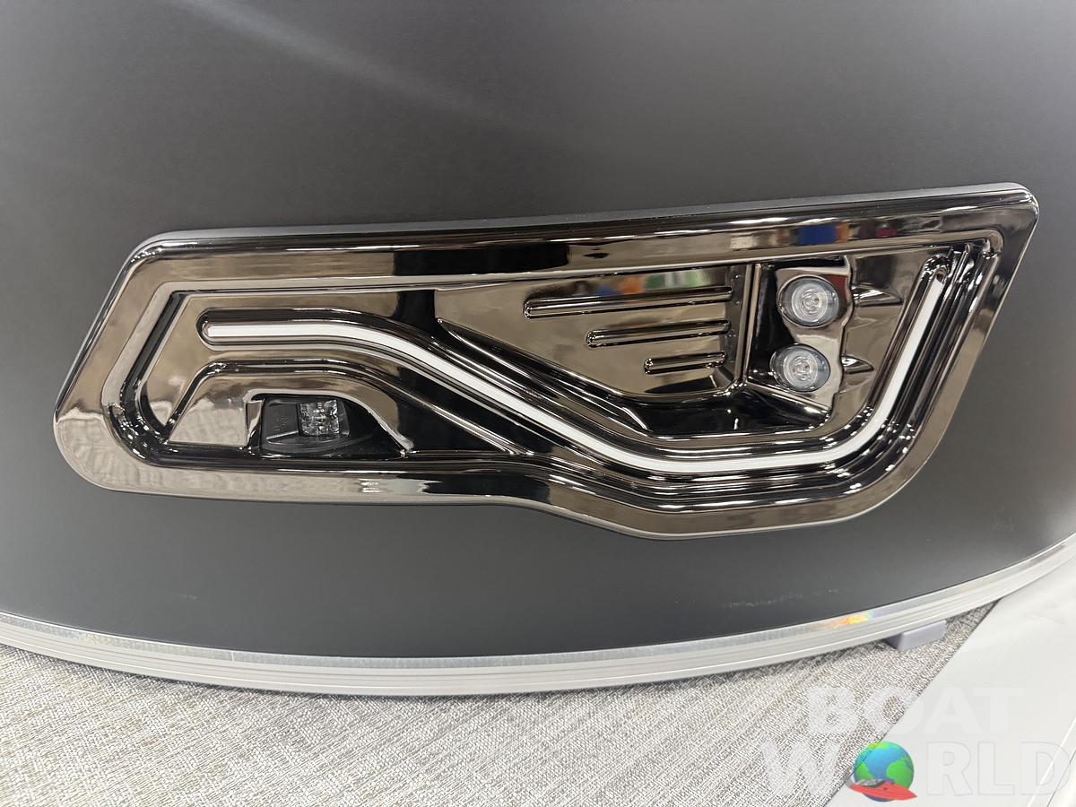 2026 Tahoe Pontoons LTZ 2385 Swingback (VRB) 