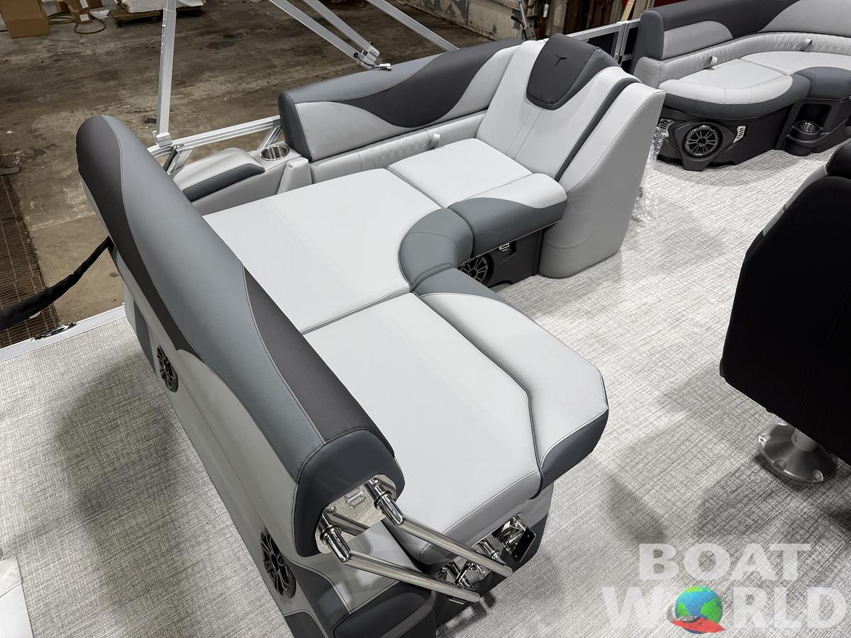 2026 Tahoe Pontoons LTZ 1985 Cruise Rear Bench (CRB) 