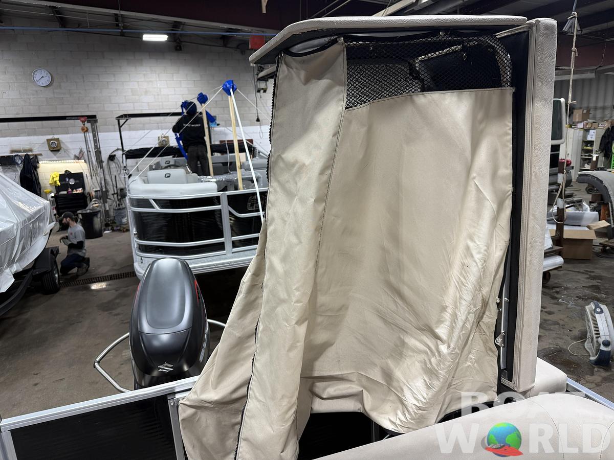 Used 2015 Palm Beach Ultra 240 Cruise & 115HP