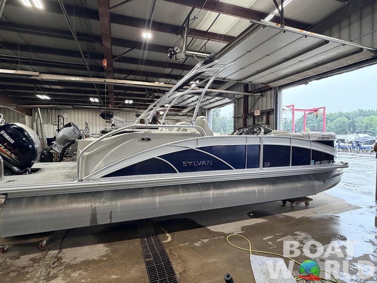 Used 2017 Sylvan S3 Rear Lounge with Sport Tower & 150HP Yamaha SHO VMAX - $39,995