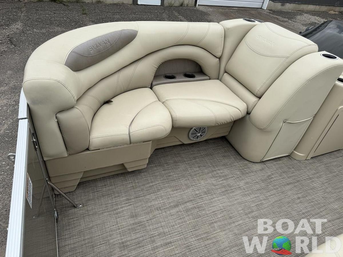 Used 2017 Sylvan 820 Cruise-n-Fish Pontoon