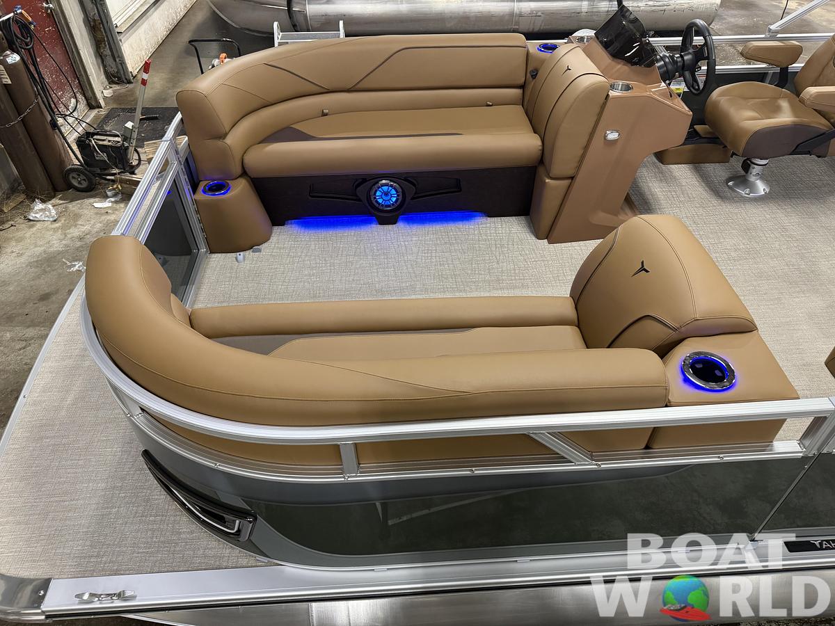 2026 Tahoe Sport 2385 Swingback (VRB) Tritoon