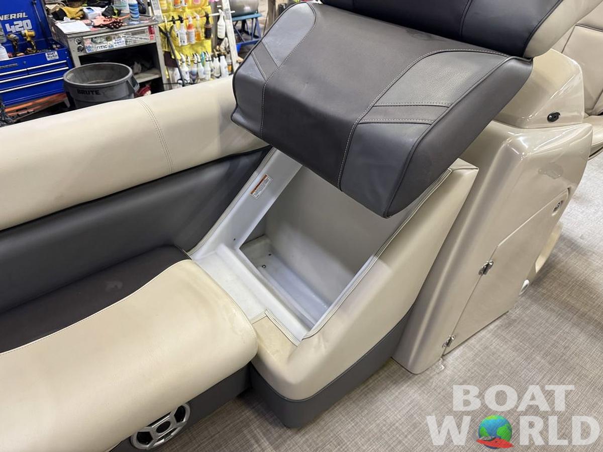 Used 2018 Premier SunSpree 220 DL Pontoon