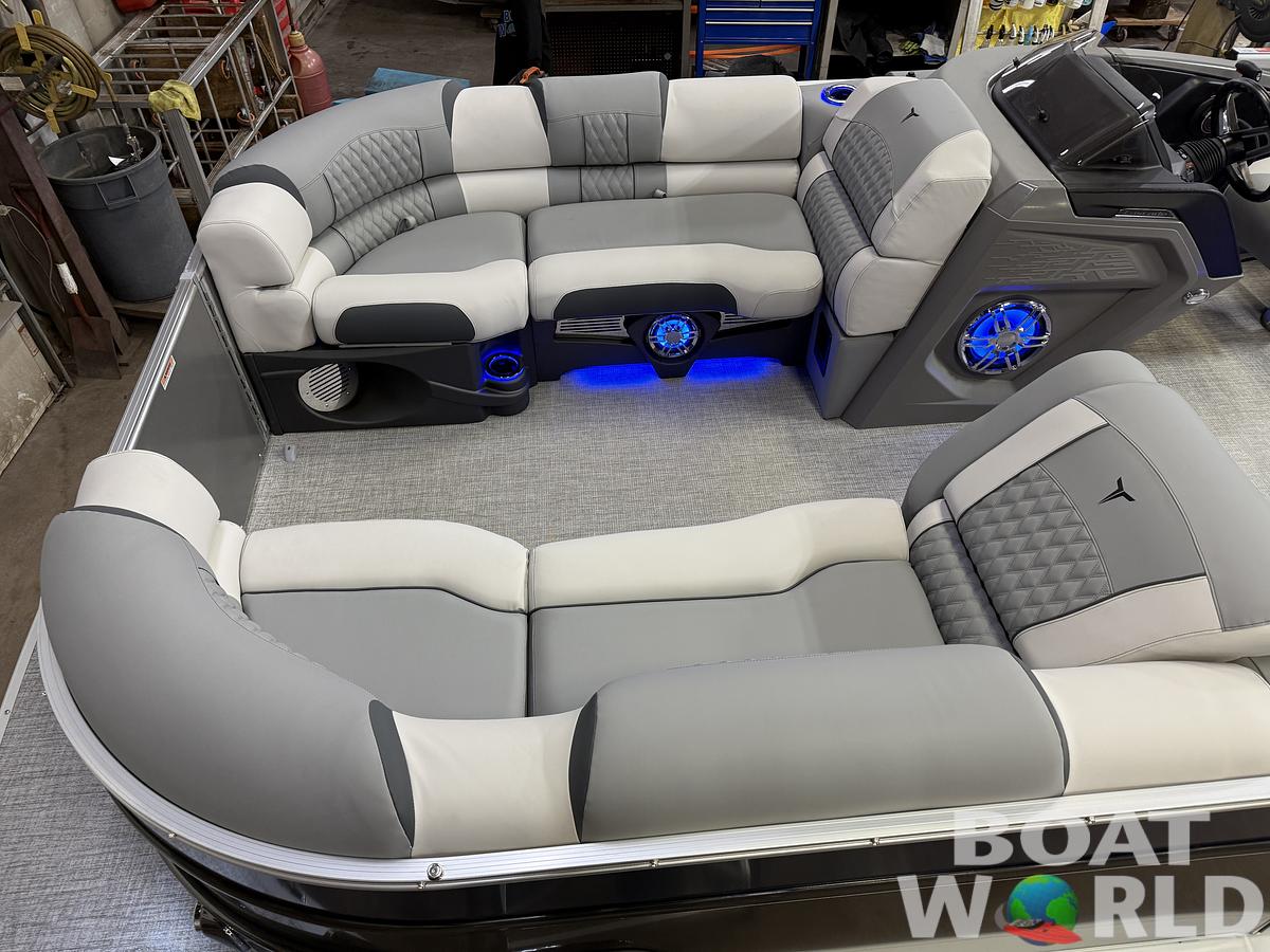 2025 Tahoe Pontoons Cascade 2385 Elite Cruise Tritoon & Honda 4-Stroke EFI