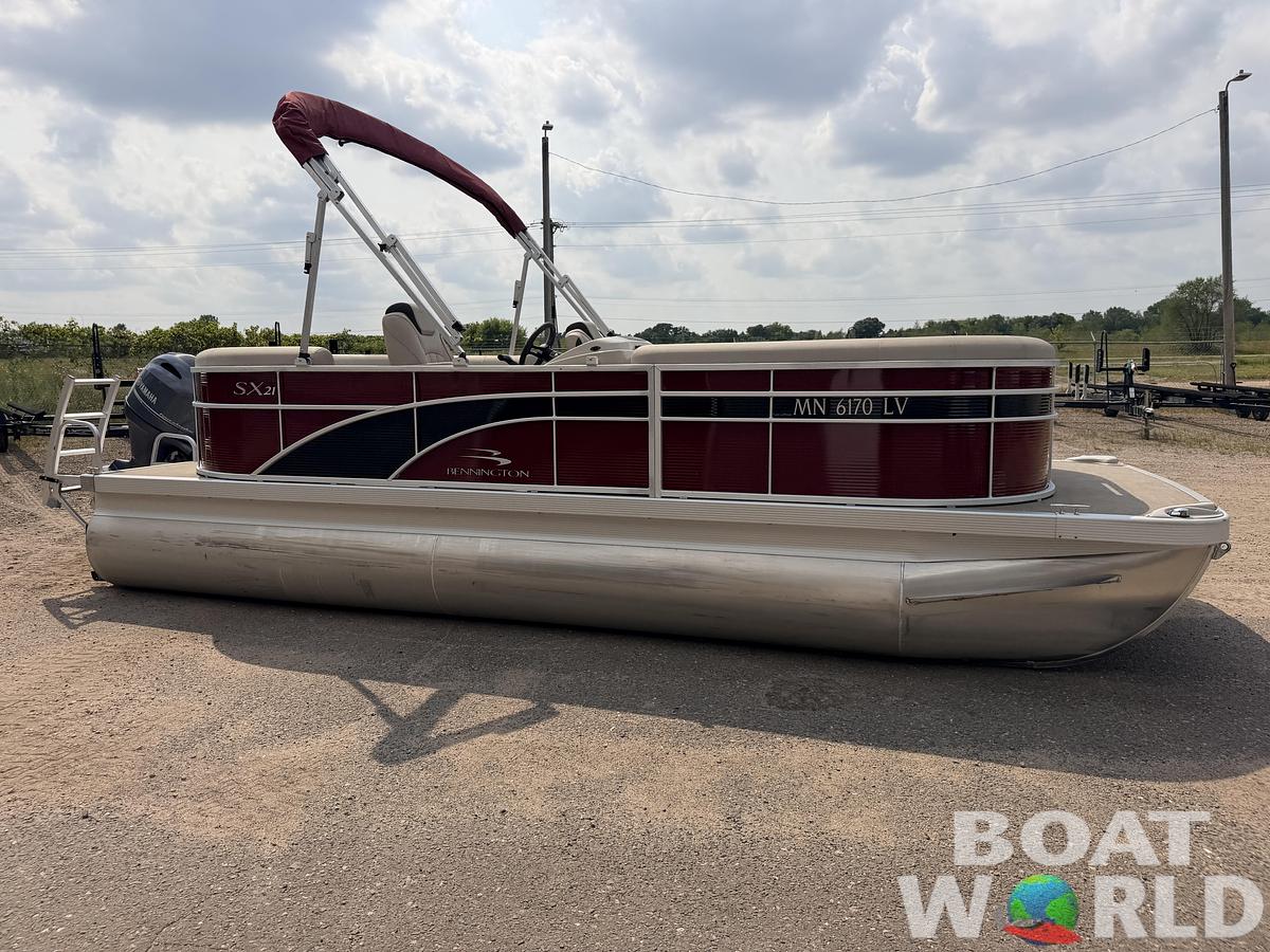 Used 2019 Bennington 21 SX Quad Lounge & Yamaha 90HP 4Stroke -$29,995