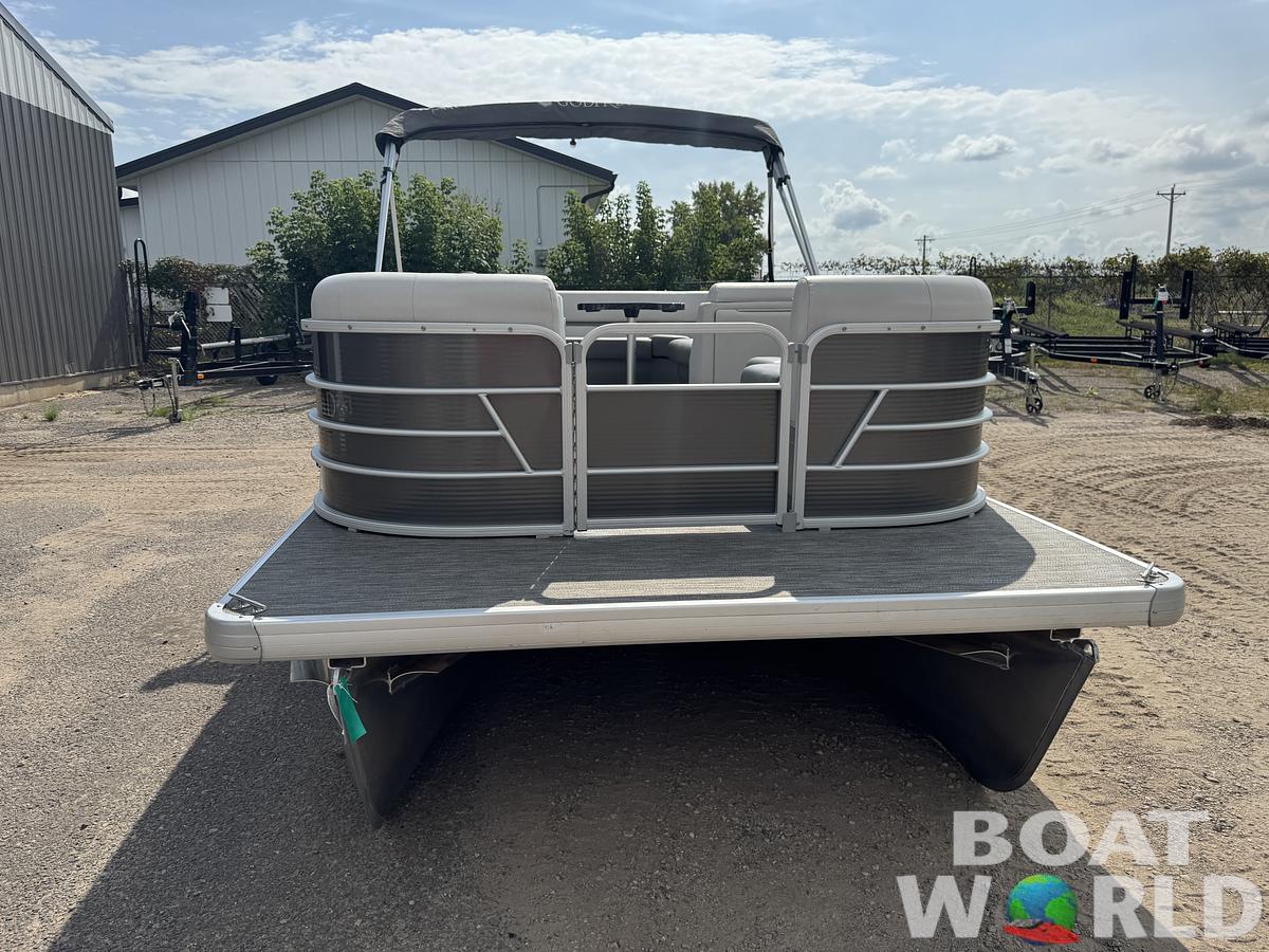 Used 2021 Sweetwater 1880 Pontoon