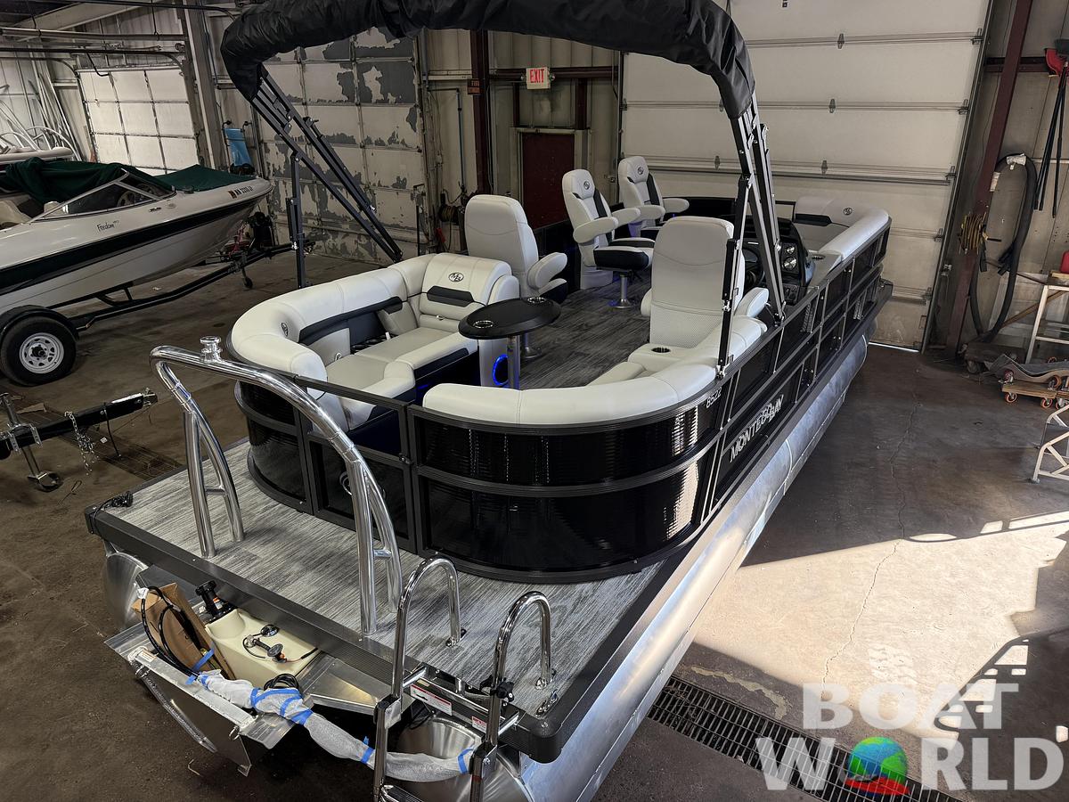 2026 Montego Bay 8522 DL Quad Lounge Tritoon
