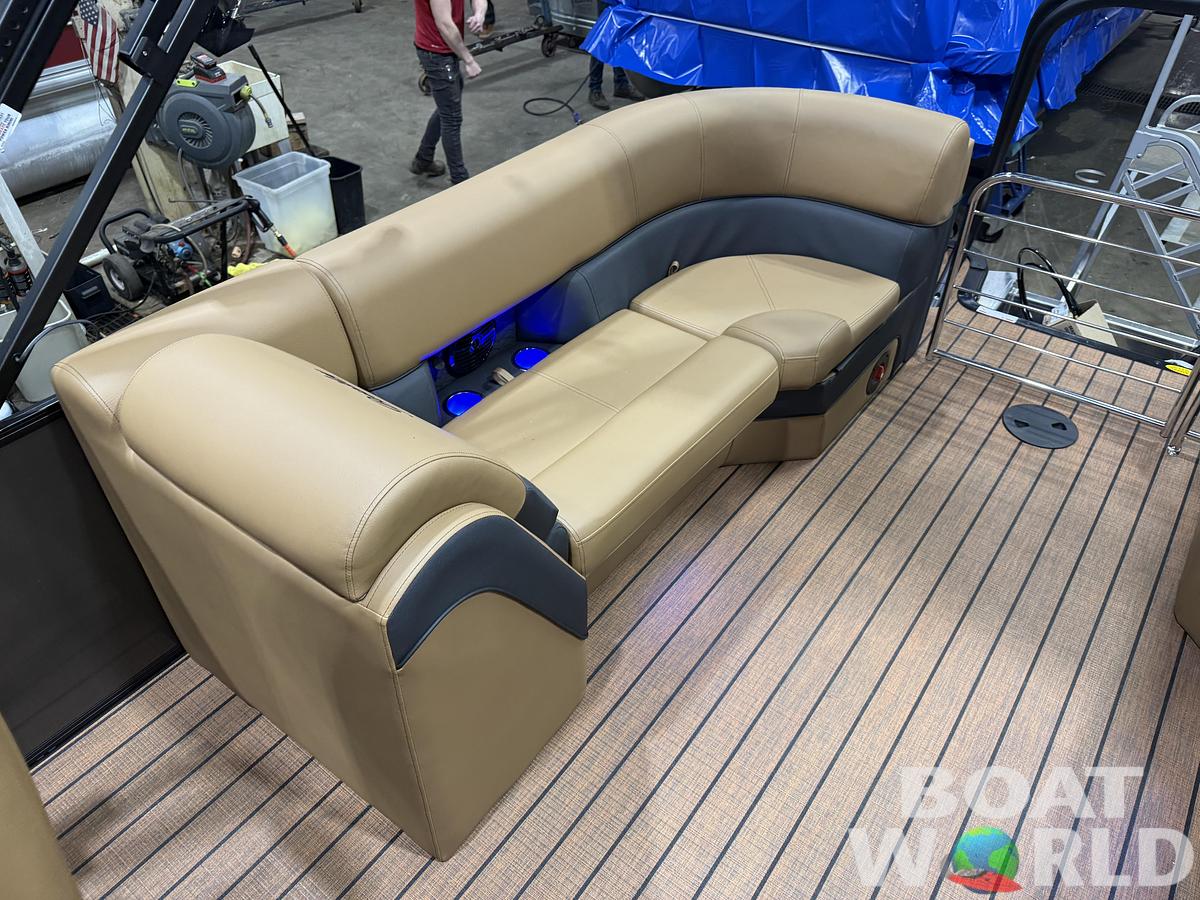 2026 Bentley Elite 223 Admiral Quad Lounge Tritoon $63995