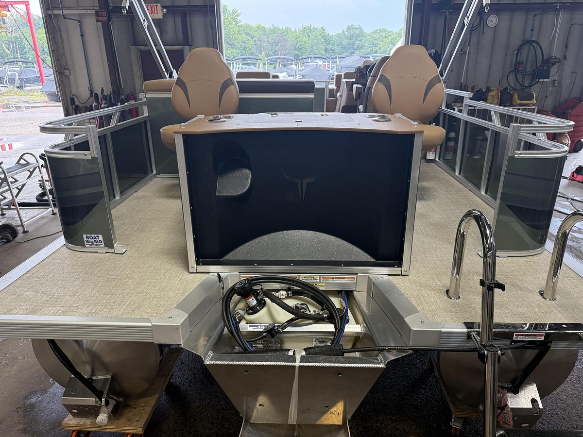 Used 2026 Tahoe Pontoons Sport 2385 Rear Fish & Honda 4-Stroke EFI