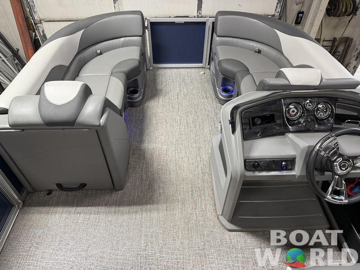 Used 2022 Tahoe Pontoons LTZ 2385 Quad Lounge Tritoon Pontoon & Honda 4-Stroke EFI