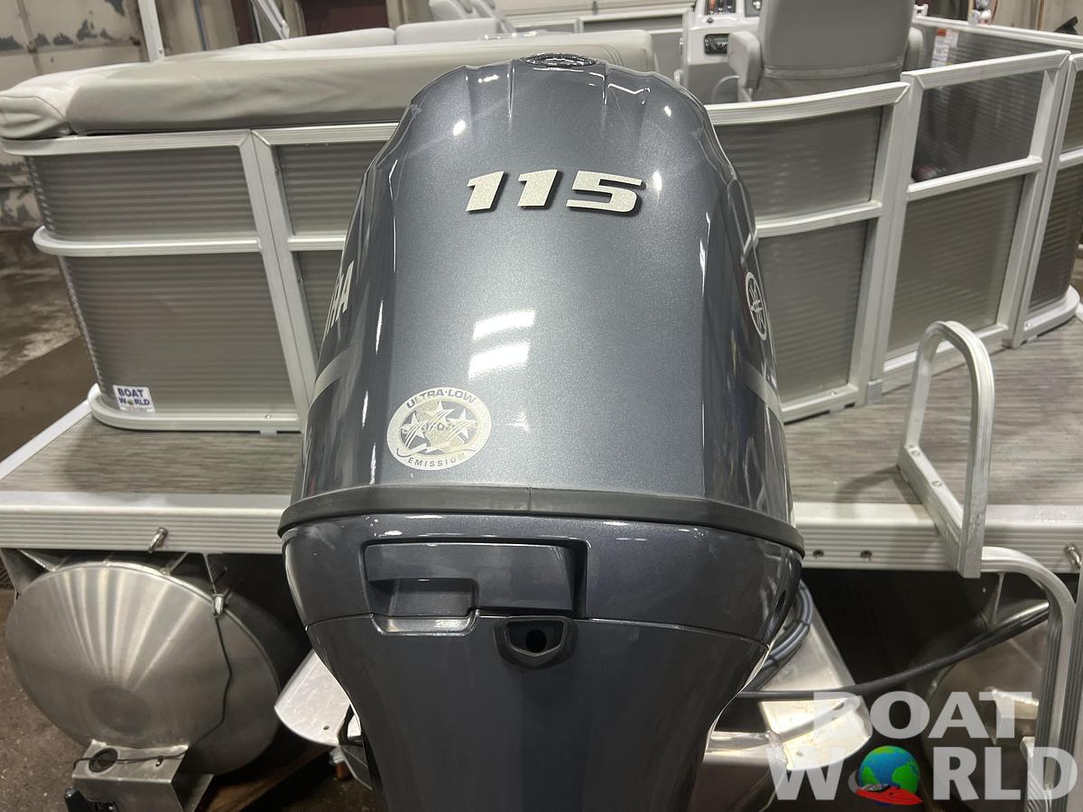 Used 2023 Bennington 21 SLCP Pontoon