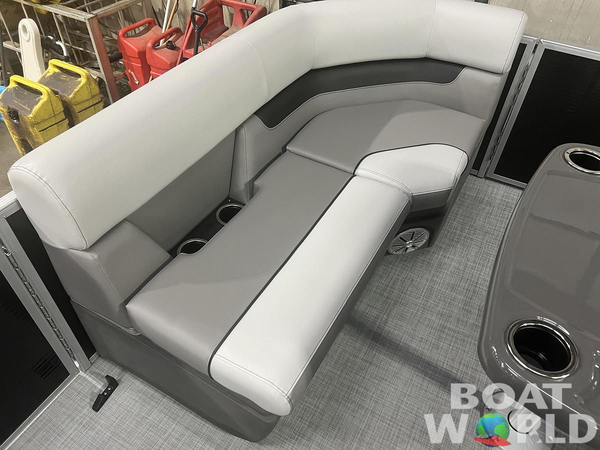 2026 Princecraft Vectra 21 Quad Lounge Pontoon