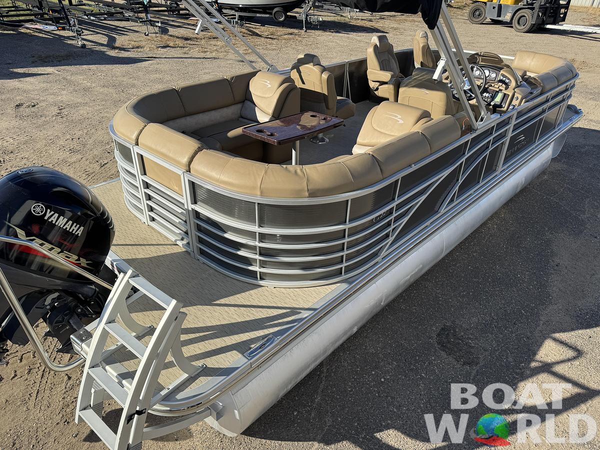 Used 2016 Bennington 2250 GSR Pontoon