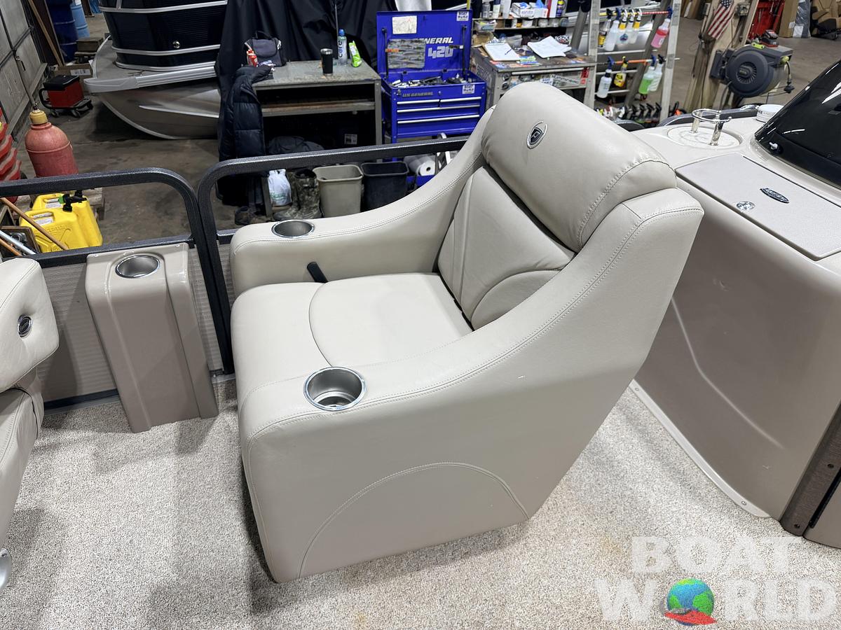 Used 2007 Premier 251 Cast-a-Way Fish & Cruise Pontoon & 115HP Mercury 4Stroke - $19,995