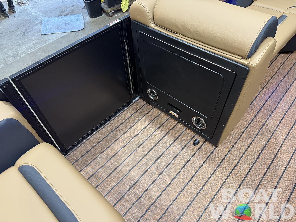 2027 Bentley Legacy 220 Swingback Pontoon & 4-Stroke Outboard $44995