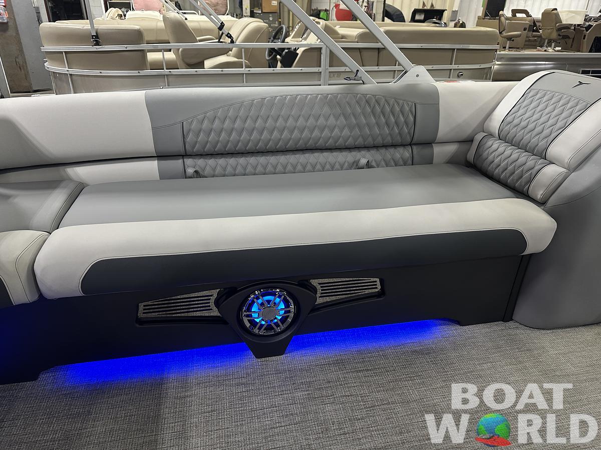 2025 Tahoe Pontoons Cascade 2385 Cruise Rear Bench (CRB) Tritoon & Honda 4-Stroke EFI