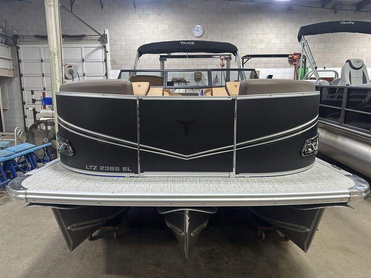 2025 Tahoe Pontoons LTZ 2385 Elite Cruise Windshield Tritoon & Honda 4-Stroke EFI