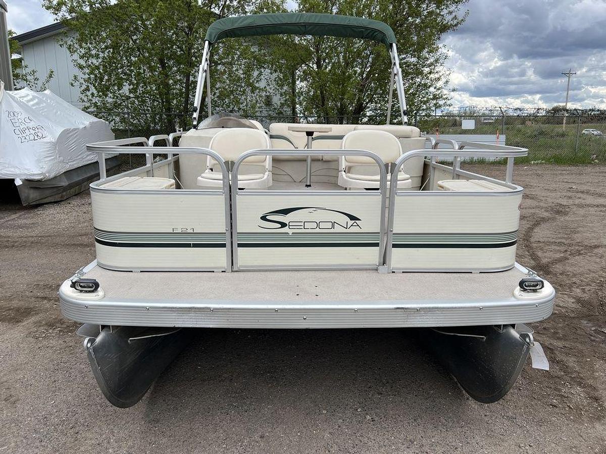 Used 2005 Bennington Sedona F21 Pontoon