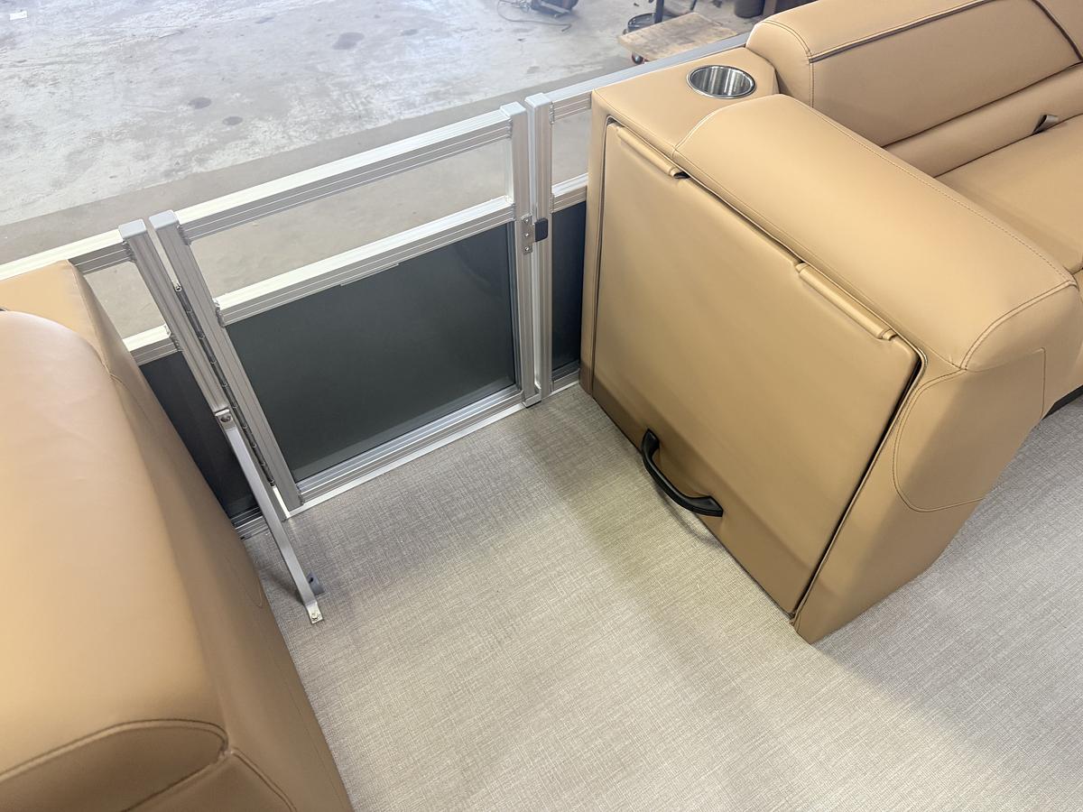 2026 Tahoe Pontoons Sport 2385 Swingback (VRB) & Honda 4-Stroke EFI