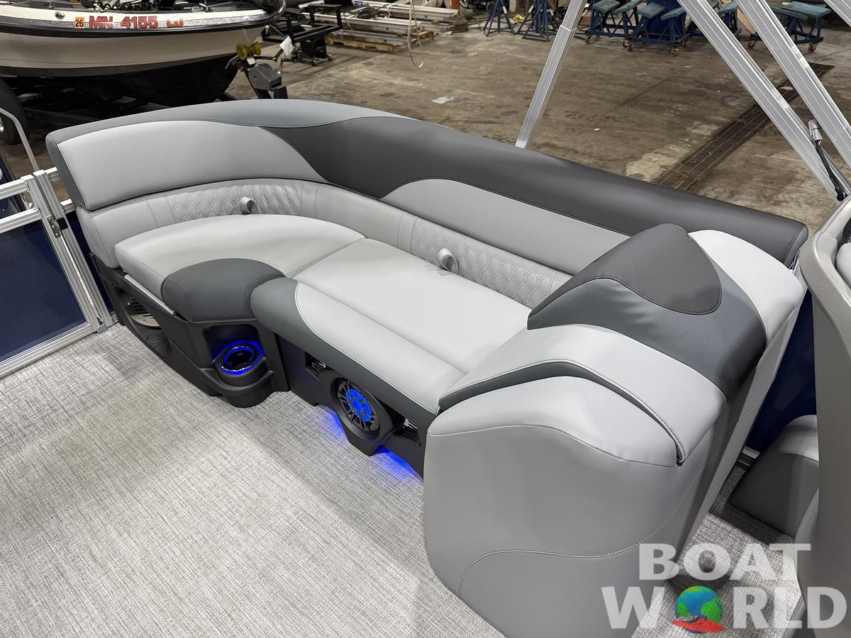 2026 Tahoe Pontoons LTZ 2385 Quad Lounge Tritoon