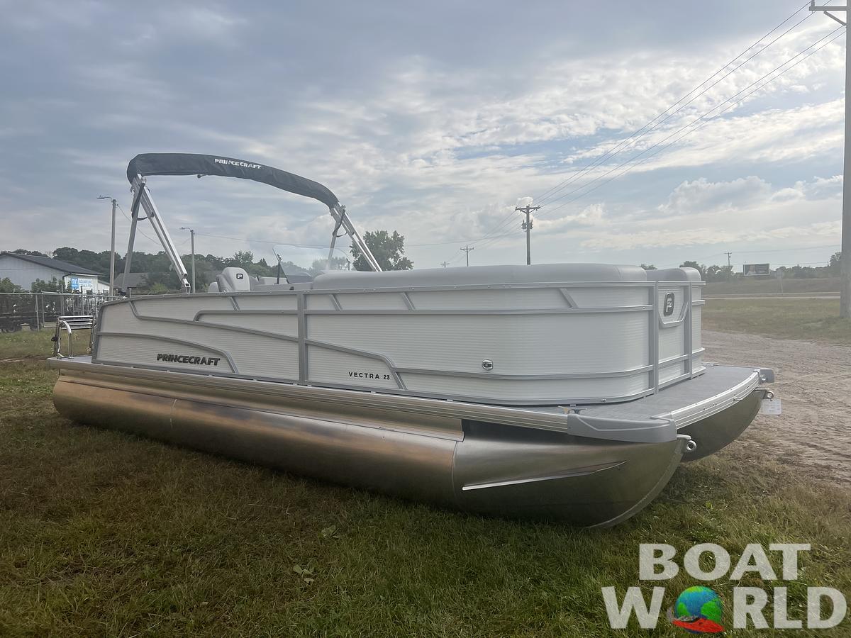 2026 Princecraft Vectra 23 RL Dinette Swingback Pontoon 