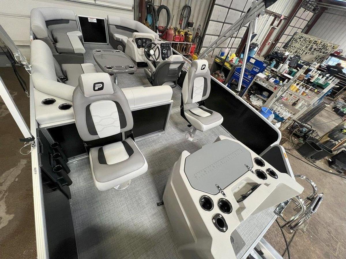 2025 Princecraft 21 Sportfisher 2RS Fish & Cruise Pontoon & Mercury 4-Stroke EFI