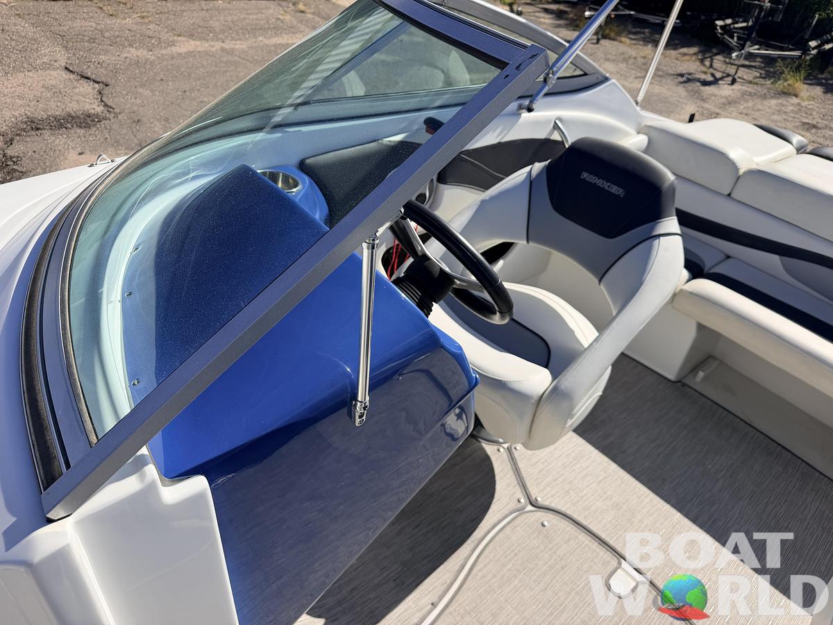 Used 2017 Rinker QX19 Bowrider & 250HP 4.5L V6 Mercruiser -$17,995