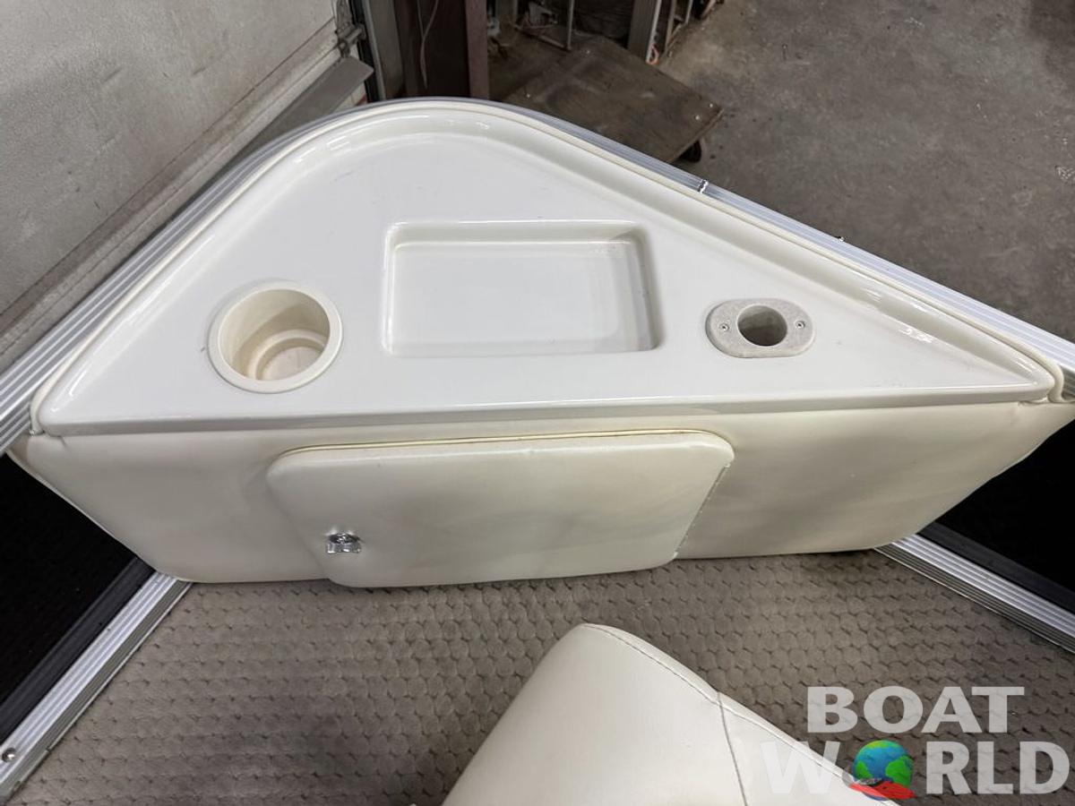 Used 2006 Bennington 2050 GS Pontoon