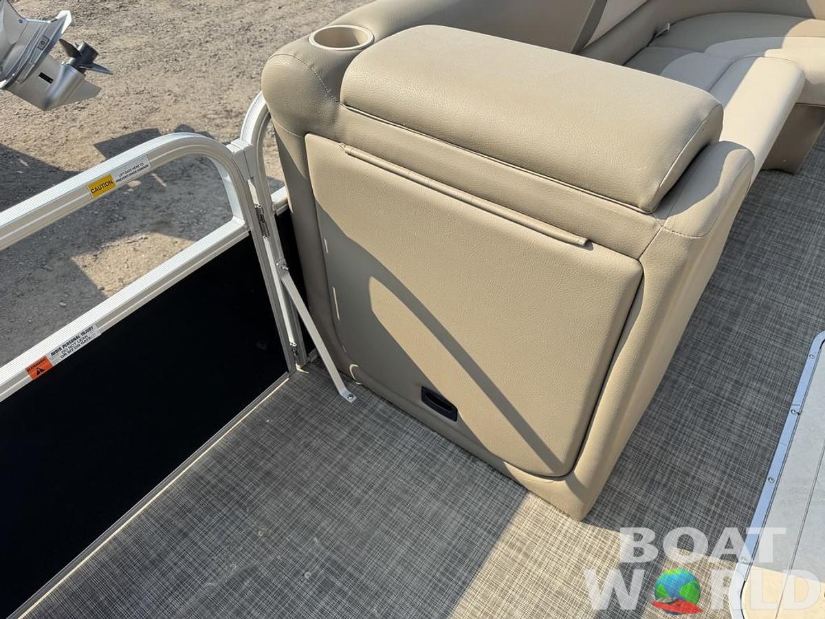 Used 2016 SunCatcher V322 RF Tritoon Pontoon