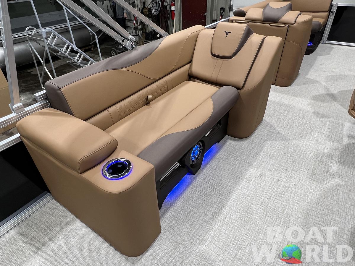 2026 Tahoe Pontoons LTZ 2385 Elite Cruise Tritoon