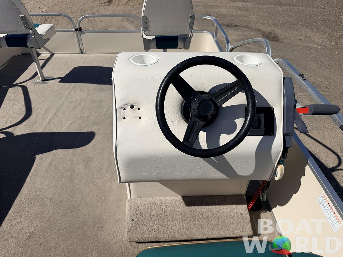 Used 2006 Elete 2021 Party Fish & 50HP Yamaha - $9,995