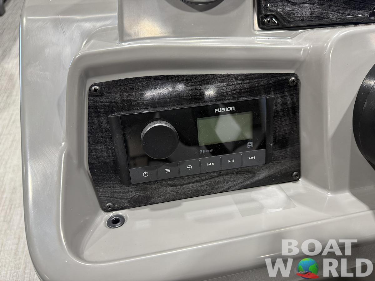 2027 Tahoe Sport 2380 Cruise & 4-Stroke $31995