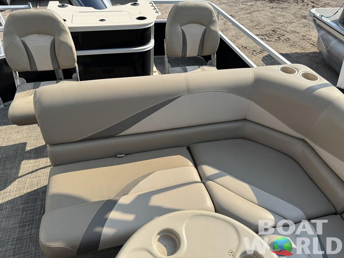 Used 2016 SunCatcher V322 RF Tritoon Pontoon