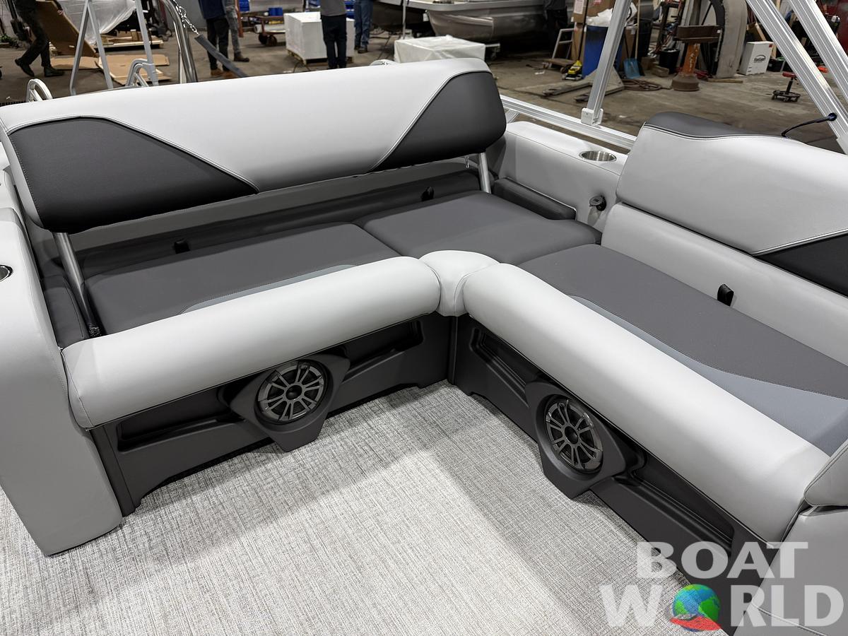 2026 Tahoe Pontoons Sport 2180 Swingback (VRB) 
