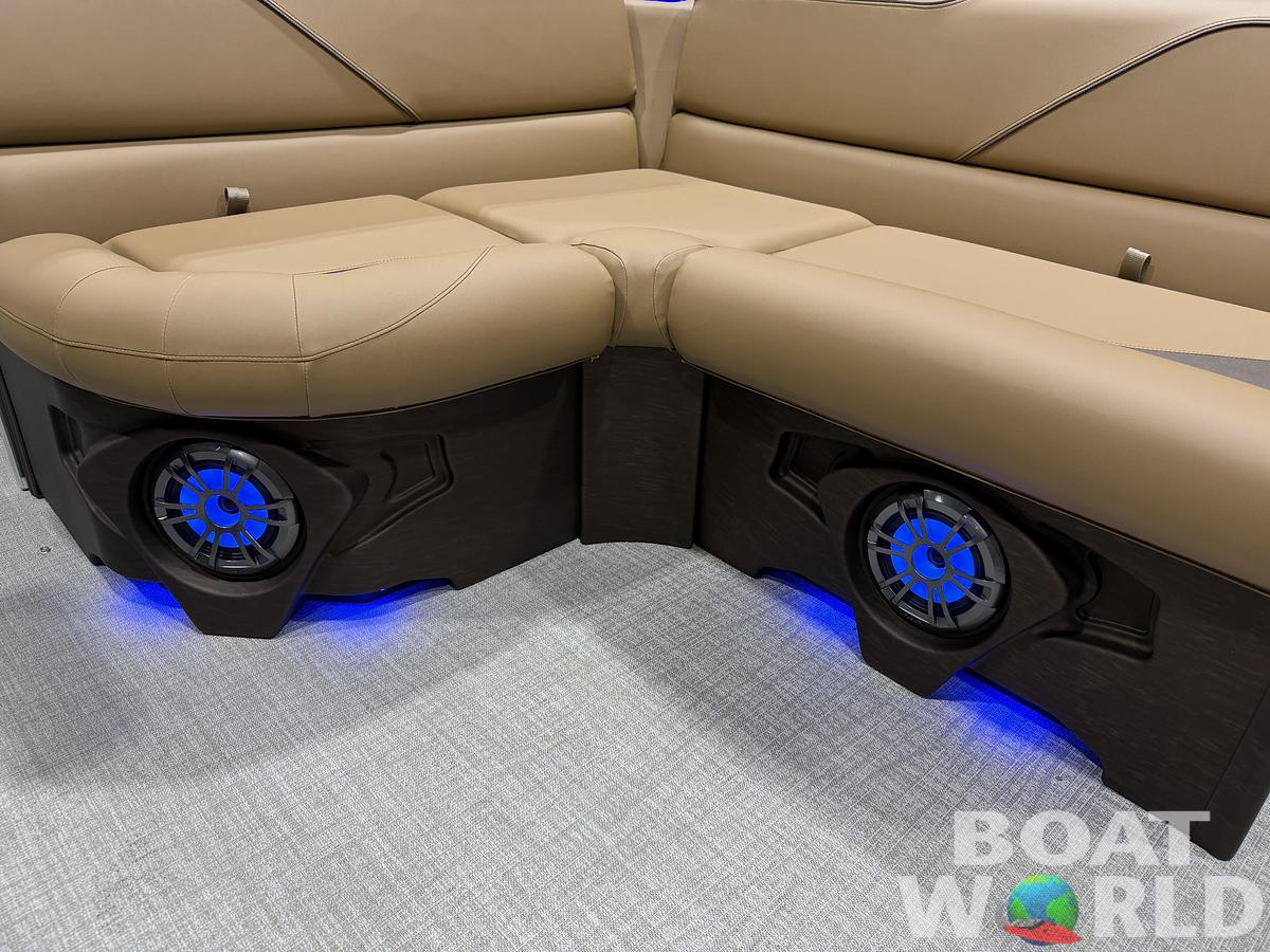 2026 Tahoe Pontoons Sport 2385 Rear Fish Tritoon 